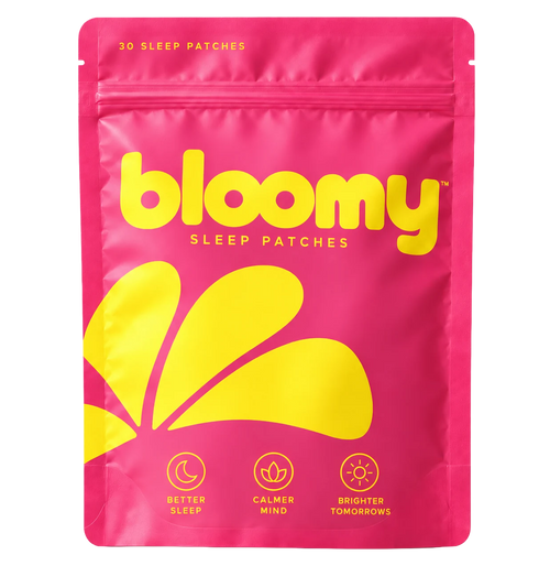 Bloomy slaappatches in een roze zakje met geel logo